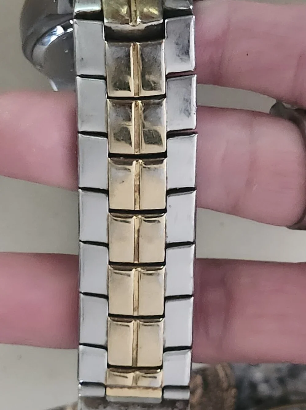 Vtg Fossil Blue Two-Tone Silver and Gold Quartz Watch with White Dial